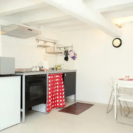 Elsa Апартаменты Рим